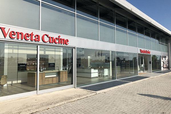 <span>2018</span> Monomarca Veneta Cucine a Udine